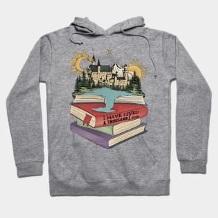 Booking Vintage, I've Live A Thousand Lives, Book Lover, Reading Books Hoodie